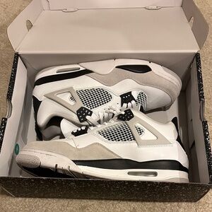 Air Jordan Retro 4 “Military Black” Mens 13